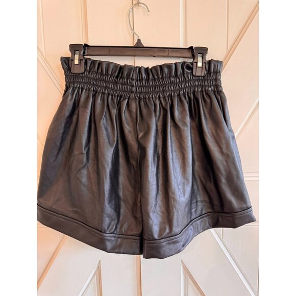 ELAN-FLORA BLACK VEGAN LEATHER Elastic Waist SHORT Womens Size Large - Picture 5 of 10